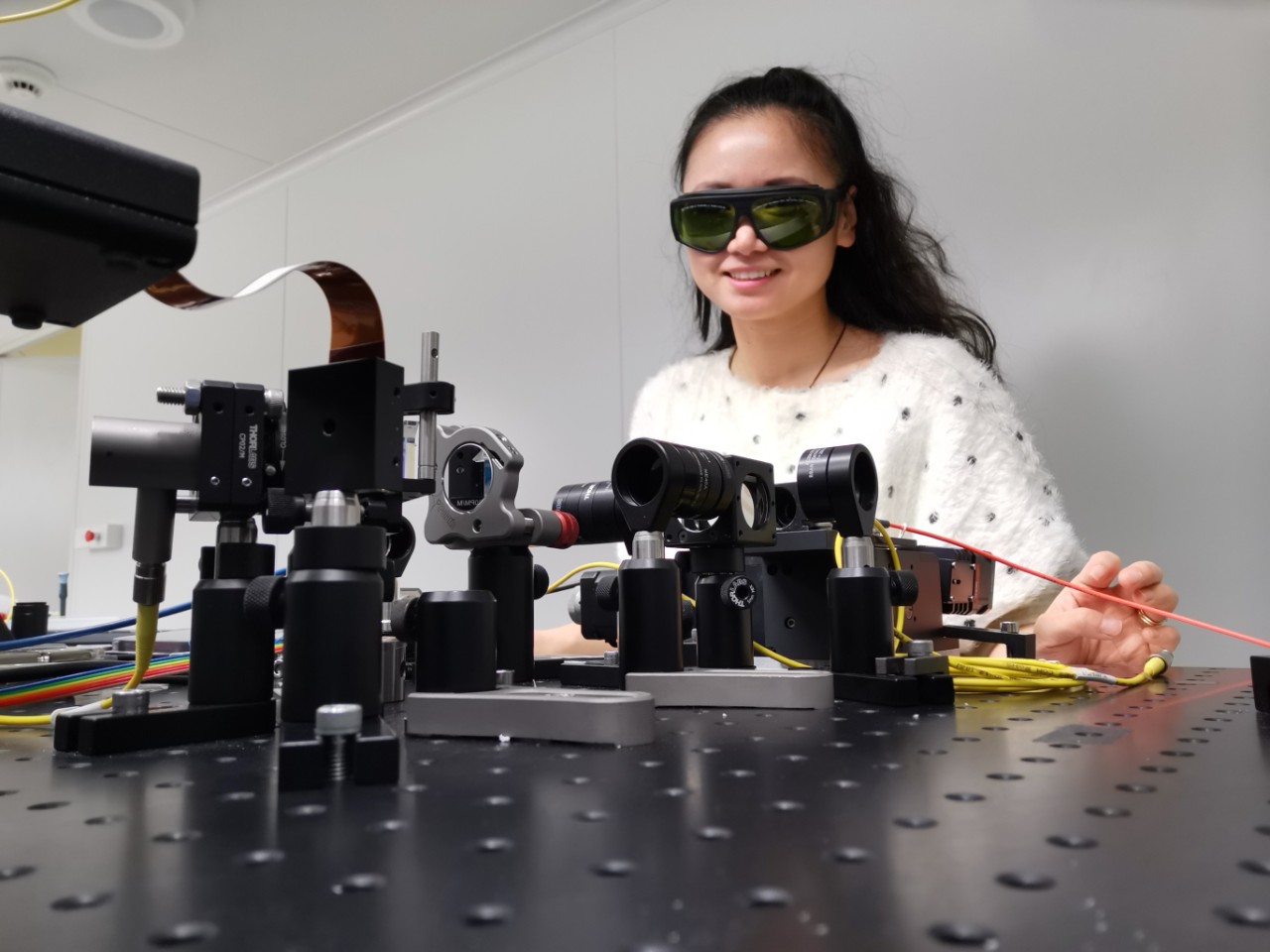 Postgraduate student Fiona (Jin) Wei in the School of Physics.