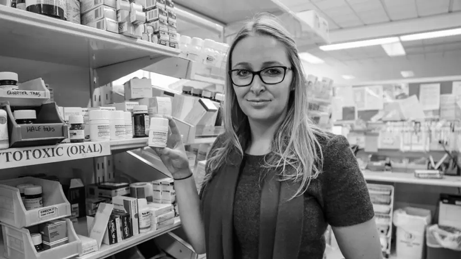 Image of Rose in pharmacy with methotrexate drug