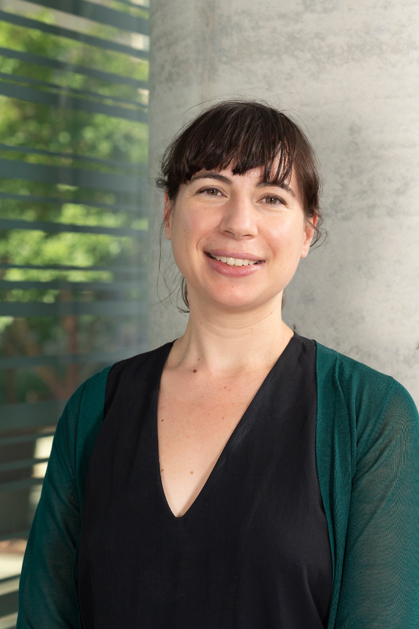 Dr Shelley Wickham.