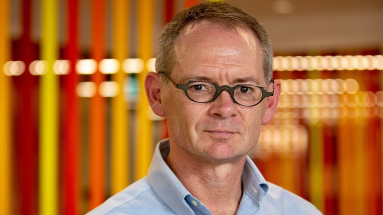 Professor Justin Gooding