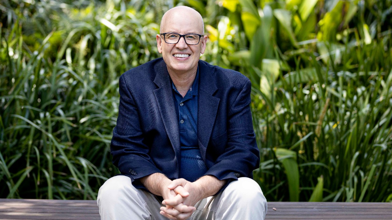 Professor Eddie Holmes has been awarded the 2021 Prime Minister's Prize for Science.