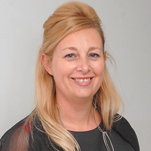 Dr Iona Novak.
